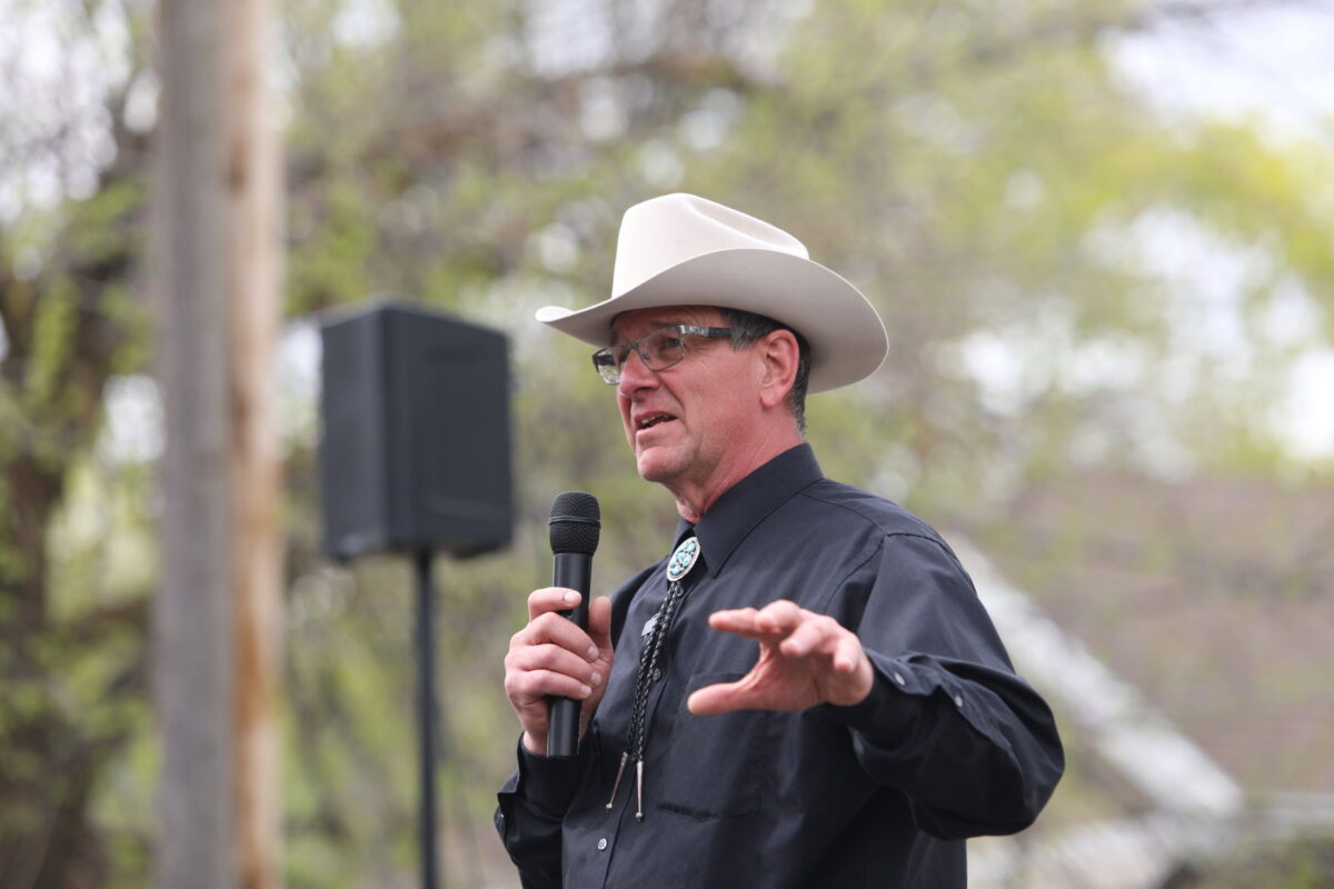 Shoshone rep, pioneer descendant join to rededicate Harrisville